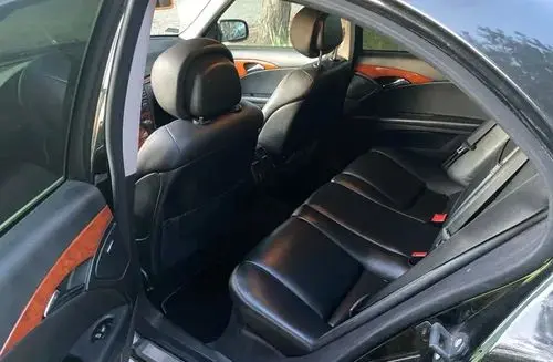 MERCEDES-BENZ Klasa E 