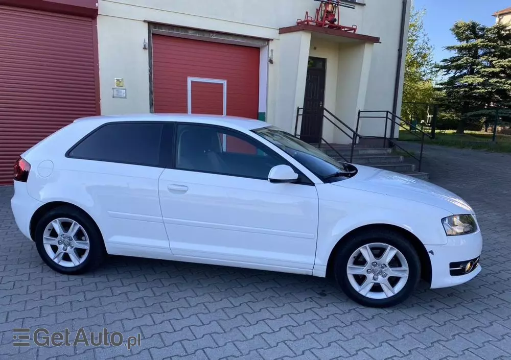 AUDI A3 1.4 TFSI Attraction