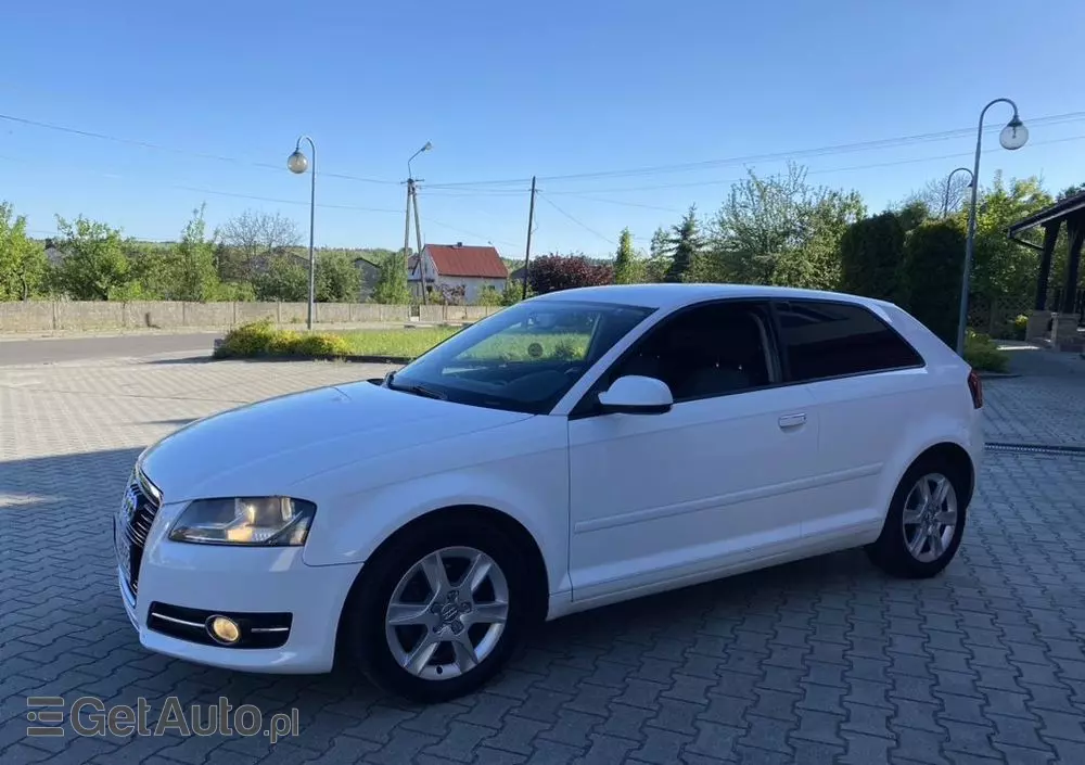 AUDI A3 1.4 TFSI Attraction