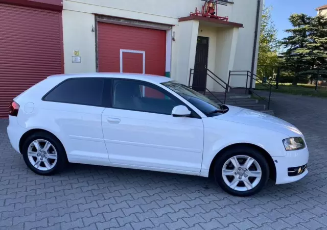 AUDI A3 1.4 TFSI Attraction