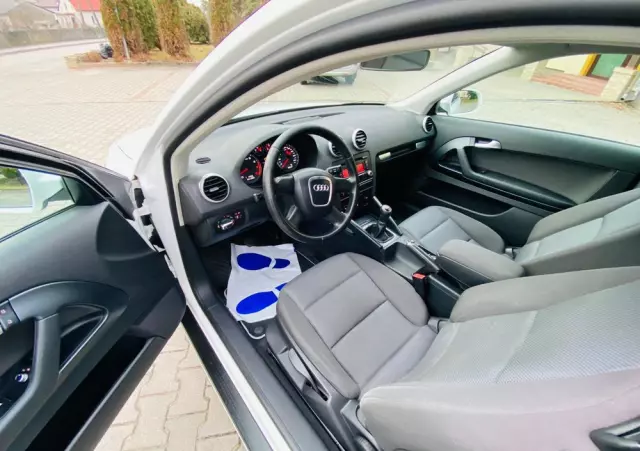 AUDI A3 1.4 TFSI Attraction