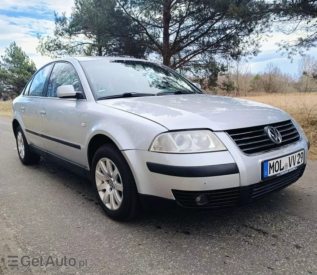 VOLKSWAGEN Passat 1.6 (102 KM)