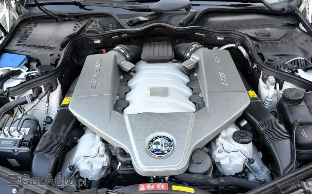 MERCEDES-BENZ CLS 63 AMG 7G-TRONIC