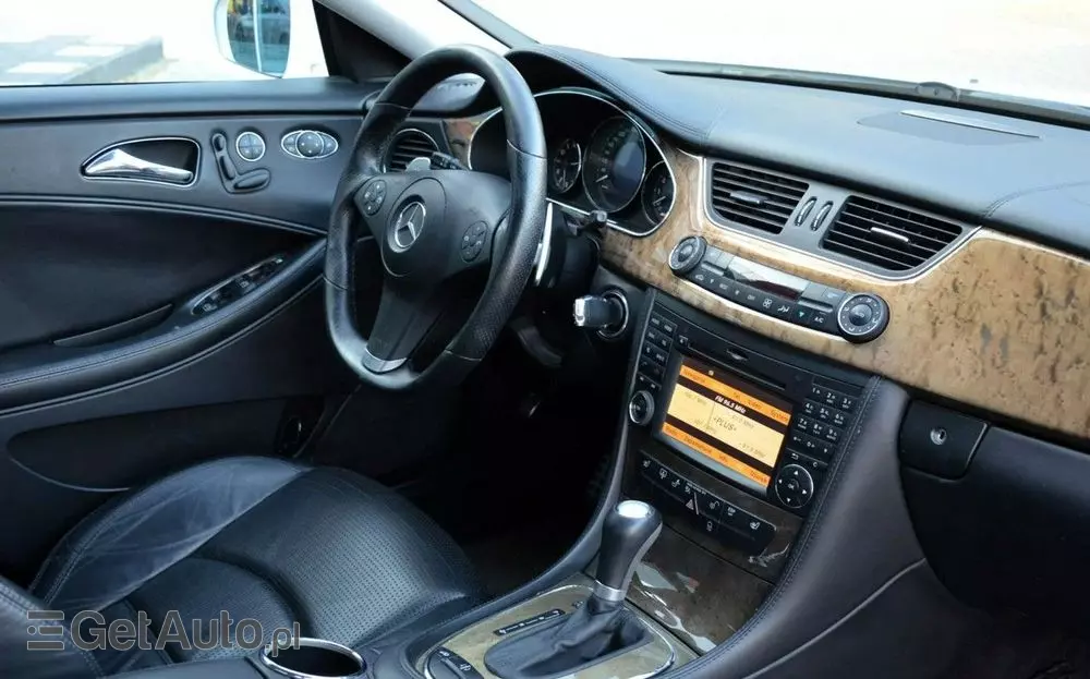 MERCEDES-BENZ CLS 63 AMG 7G-TRONIC