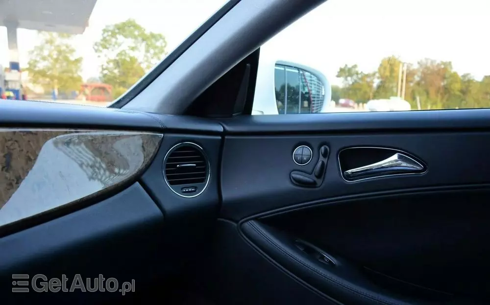 MERCEDES-BENZ CLS 63 AMG 7G-TRONIC