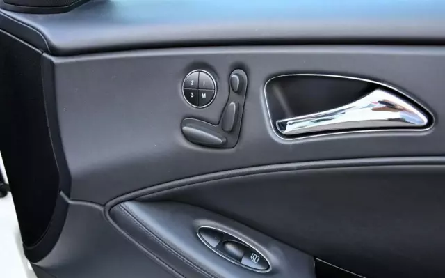 MERCEDES-BENZ CLS 63 AMG 7G-TRONIC