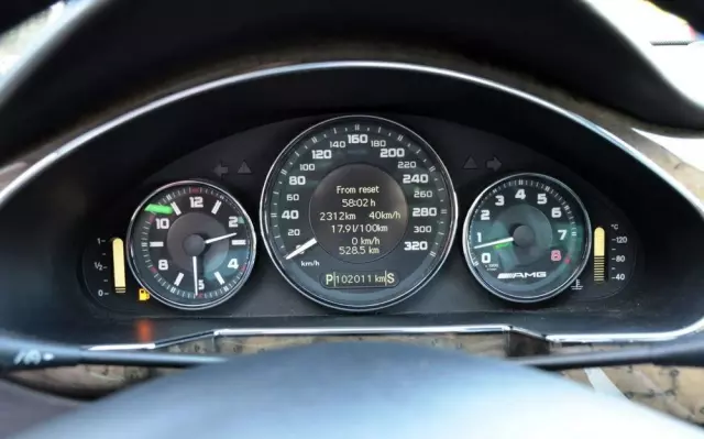 MERCEDES-BENZ CLS 63 AMG 7G-TRONIC