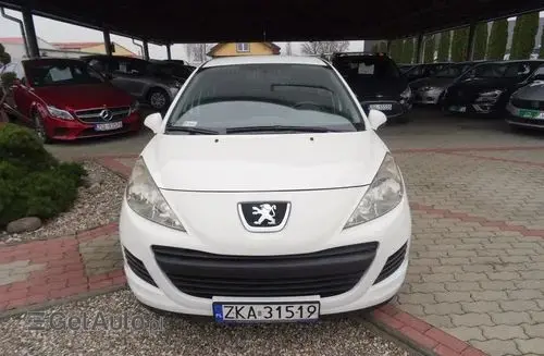 PEUGEOT 207 