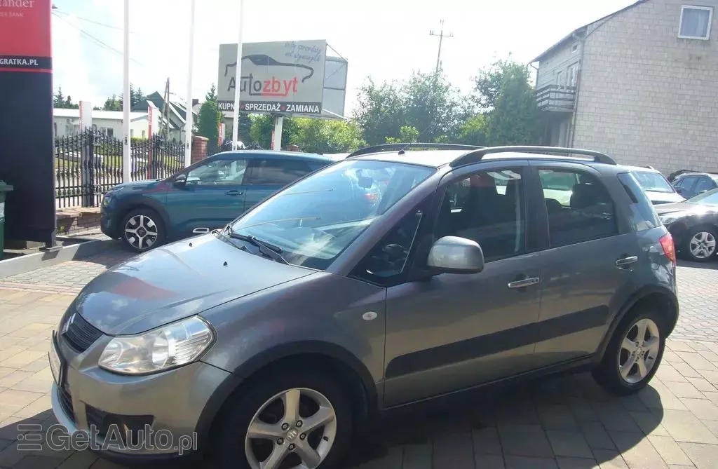 SUZUKI SX4 