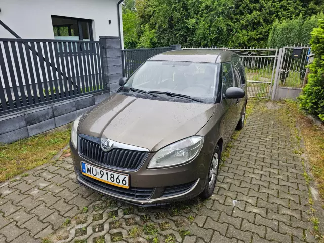 SKODA Roomster 