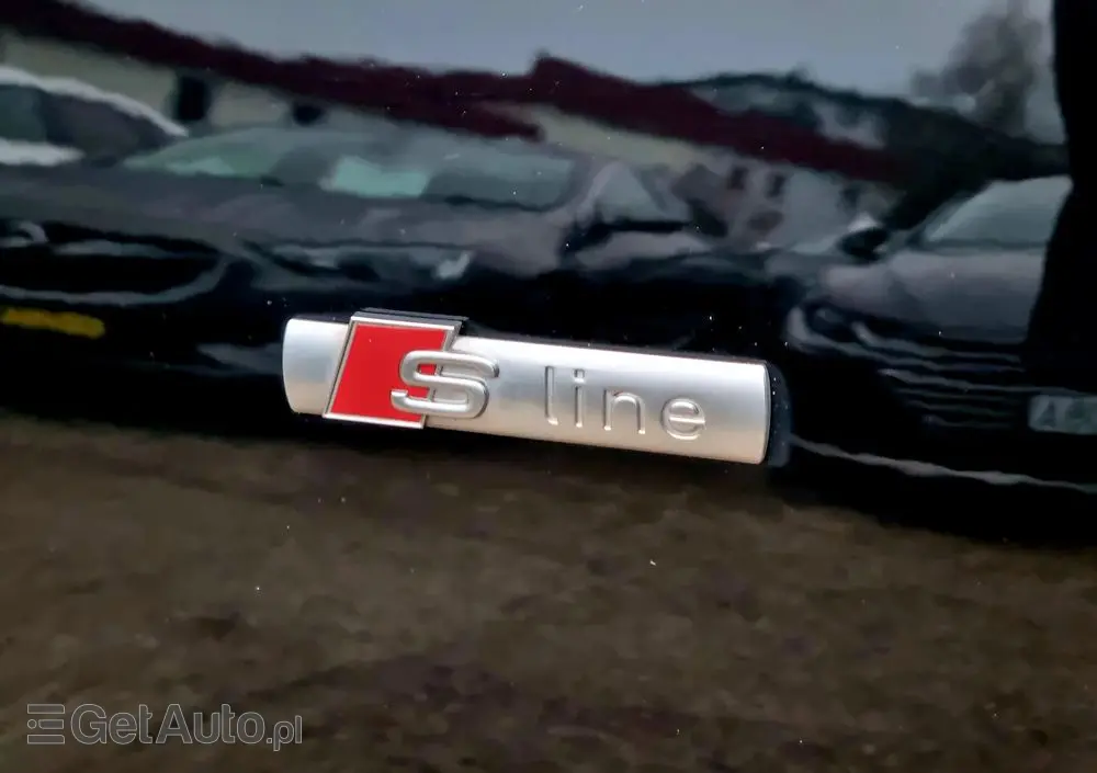 AUDI A4 Avant 1.8 TFSI S line Sportpaket