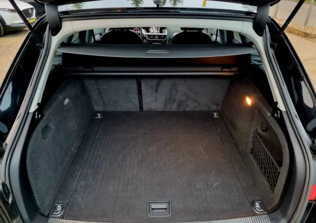 AUDI A4 Avant 1.8 TFSI S line Sportpaket