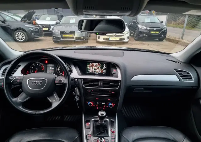 AUDI A4 Avant 1.8 TFSI S line Sportpaket