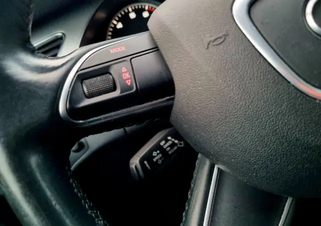 AUDI A4 Avant 1.8 TFSI S line Sportpaket