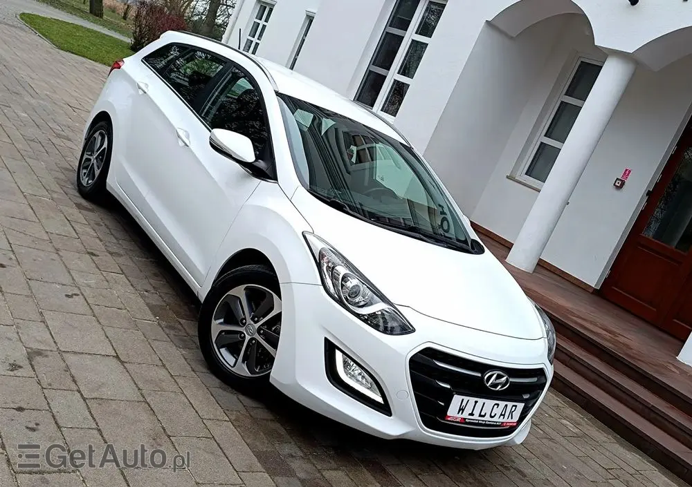 HYUNDAI I30 Blue Kombi 1.6 GDi Style