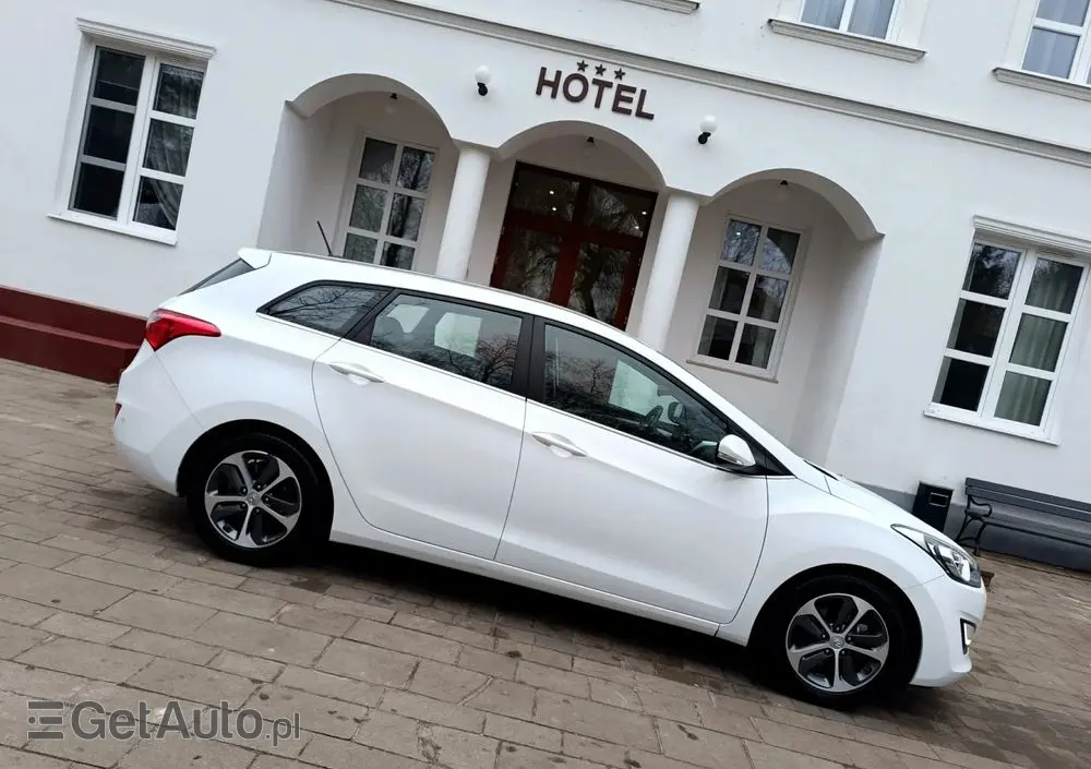 HYUNDAI I30 Blue Kombi 1.6 GDi Style