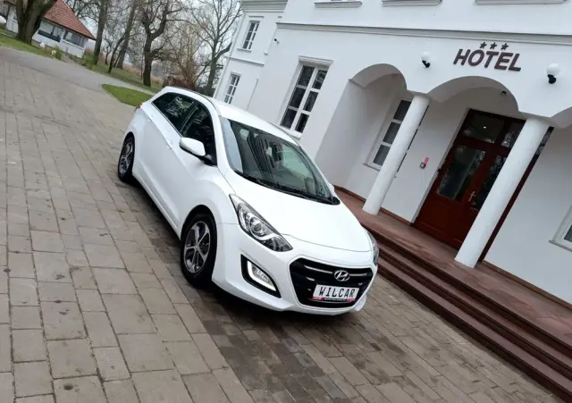 HYUNDAI I30 Blue Kombi 1.6 GDi Style