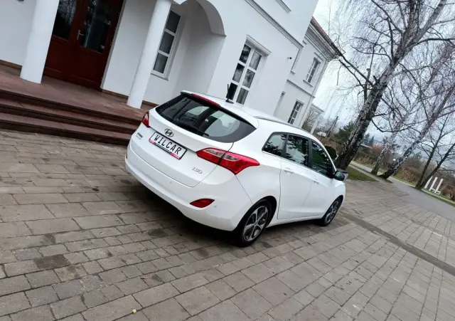 HYUNDAI I30 Blue Kombi 1.6 GDi Style