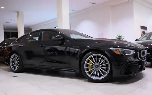 MERCEDES-BENZ AMG GT 63 4Matic Speedshift MCT 9G