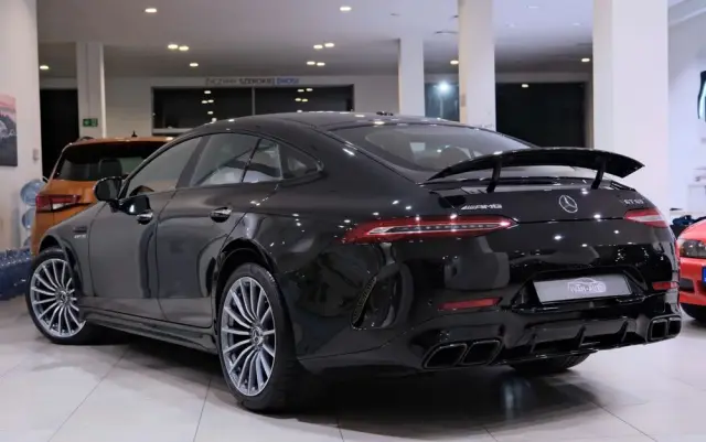 MERCEDES-BENZ AMG GT 63 4Matic Speedshift MCT 9G