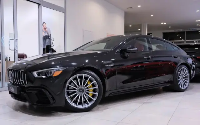 MERCEDES-BENZ AMG GT 63 4Matic Speedshift MCT 9G