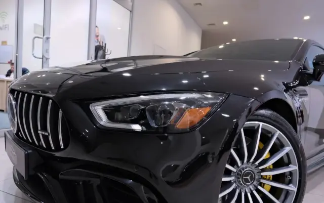 MERCEDES-BENZ AMG GT 63 4Matic Speedshift MCT 9G