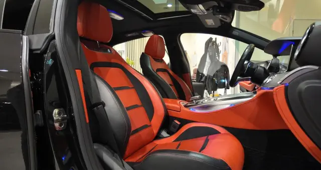 MERCEDES-BENZ AMG GT 63 4Matic Speedshift MCT 9G