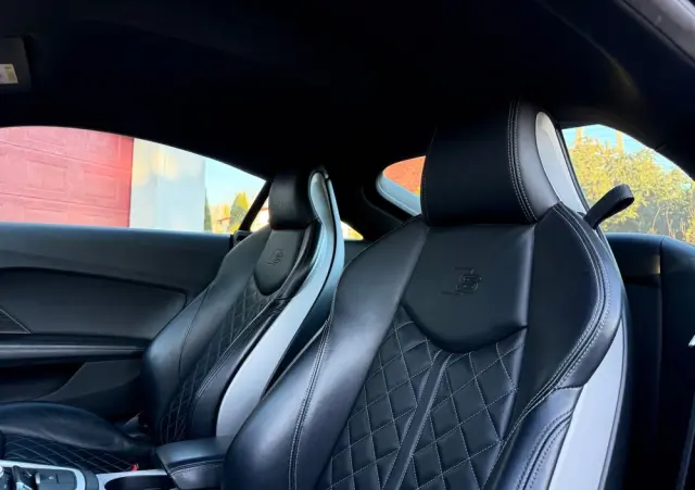 AUDI TT Coupé 