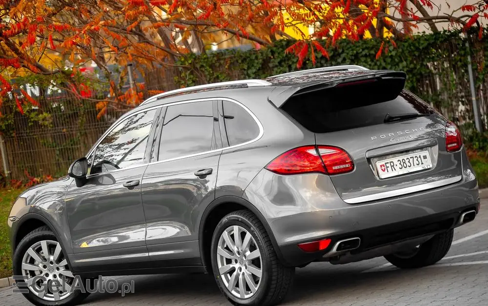 PORSCHE Cayenne S Diesel Tiptronic S