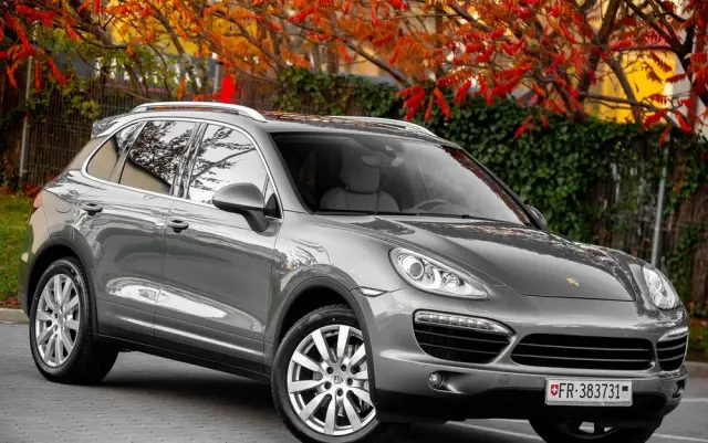 PORSCHE Cayenne S Diesel Tiptronic S