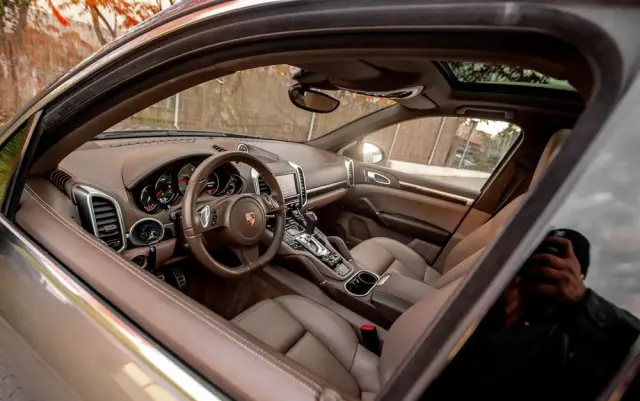 PORSCHE Cayenne S Diesel Tiptronic S