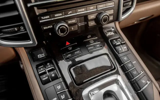 PORSCHE Cayenne S Diesel Tiptronic S