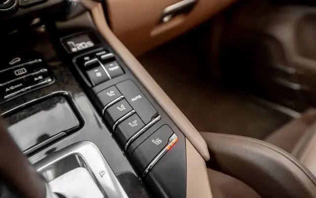 PORSCHE Cayenne S Diesel Tiptronic S