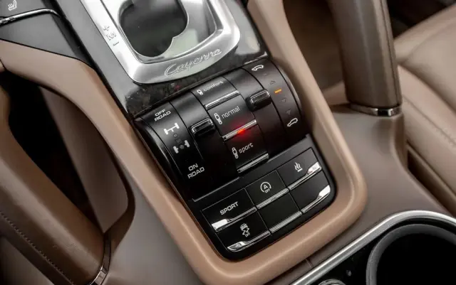 PORSCHE Cayenne S Diesel Tiptronic S