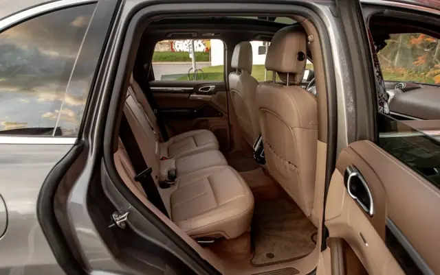 PORSCHE Cayenne S Diesel Tiptronic S