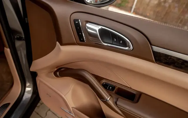 PORSCHE Cayenne S Diesel Tiptronic S