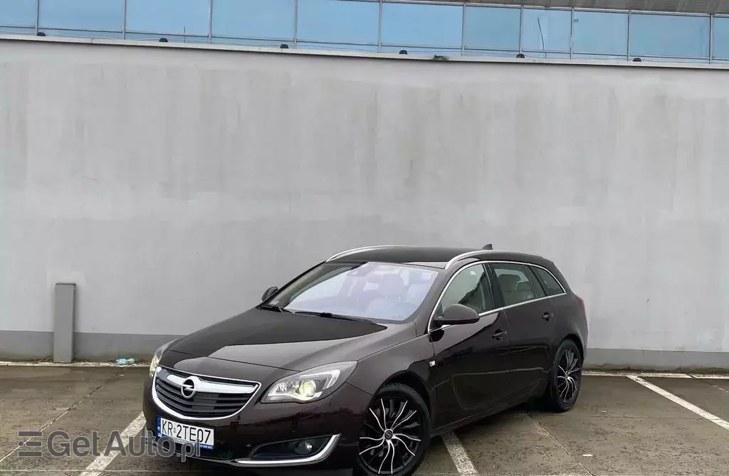 OPEL Insignia 
