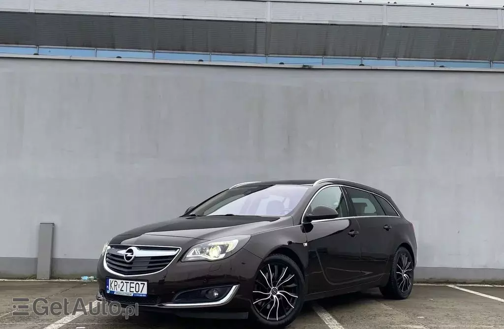 OPEL Insignia 