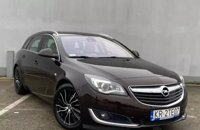 OPEL Insignia 