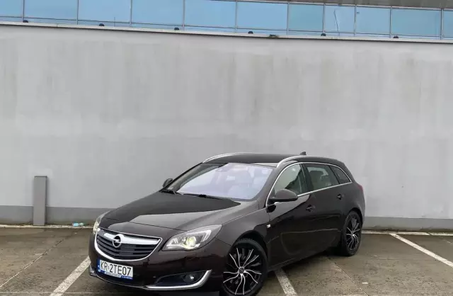 OPEL Insignia 