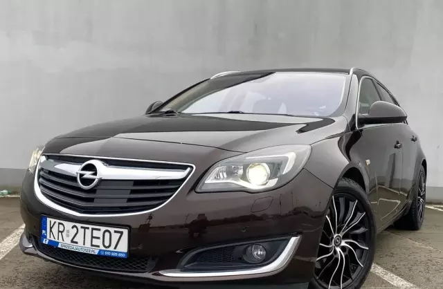 OPEL Insignia 