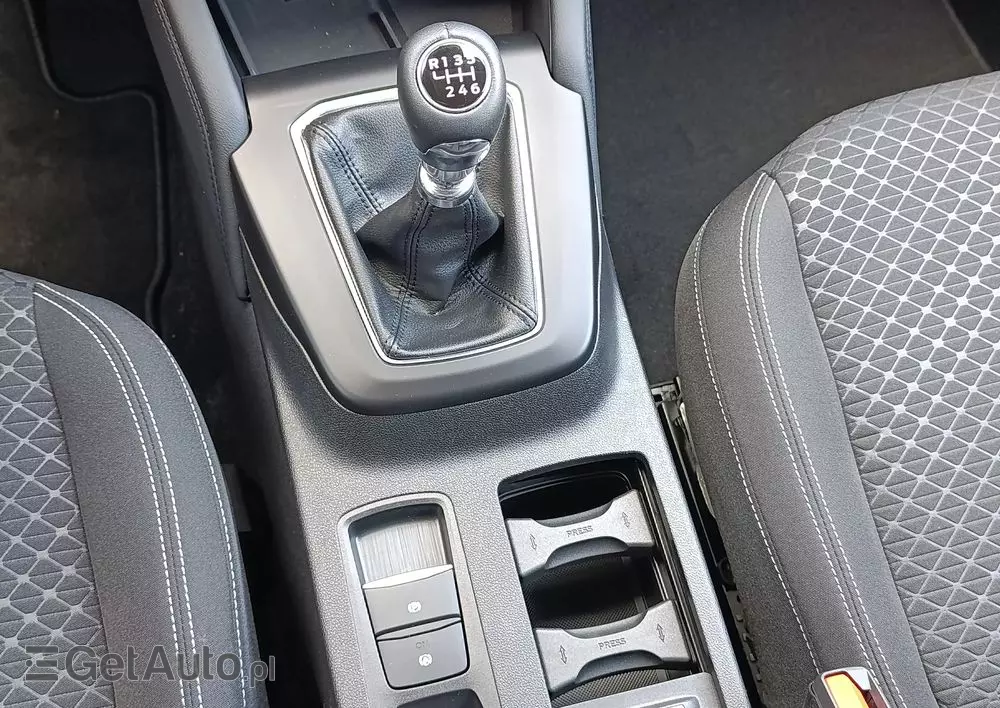 FORD Kuga 1.5 EcoBoost FWD Titanium