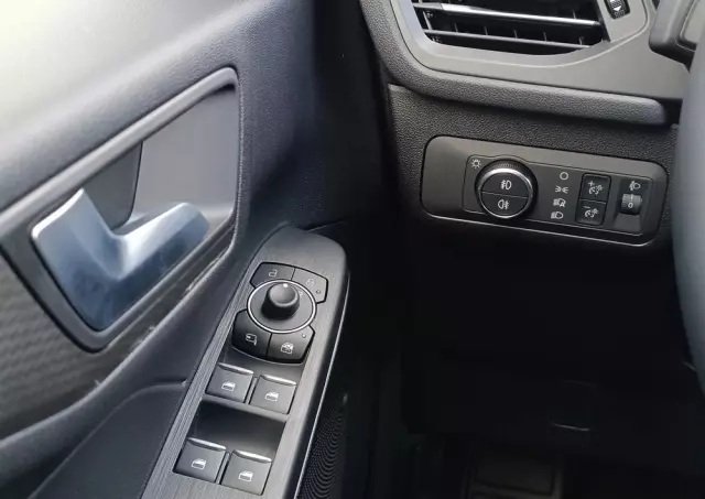 FORD Kuga 1.5 EcoBoost FWD Titanium