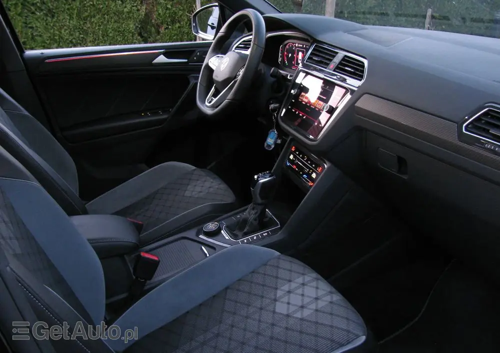 VOLKSWAGEN Tiguan 2.0 TDI SCR 4MotION DSG R-Line