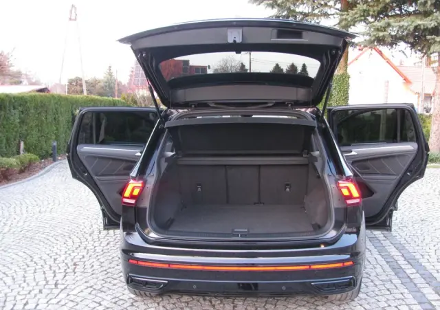 VOLKSWAGEN Tiguan 2.0 TDI SCR 4MotION DSG R-Line