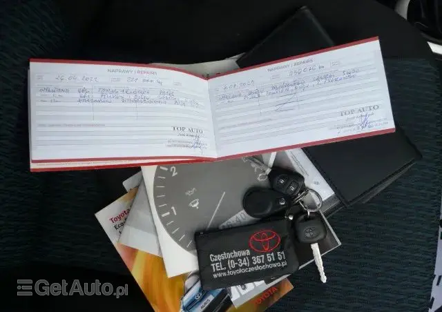 TOYOTA Yaris 1.4 D-4D Premium