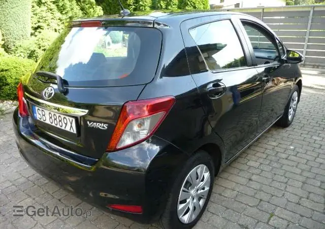 TOYOTA Yaris 1.4 D-4D Premium