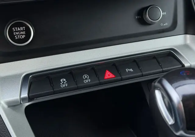 AUDI Q3 35 TFSI Advanced S tronic