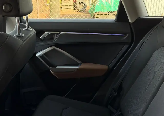 AUDI Q3 35 TFSI Advanced S tronic