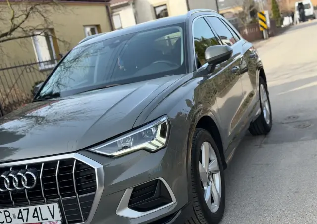 AUDI Q3 35 TFSI Advanced S tronic